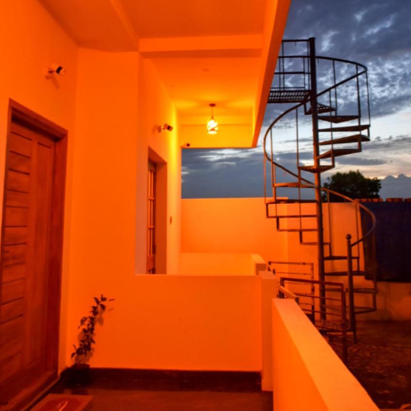 Dkv Beach View Bahur Экстерьер фото